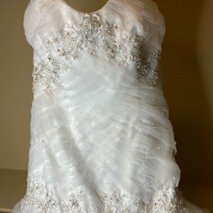 Wedding dress